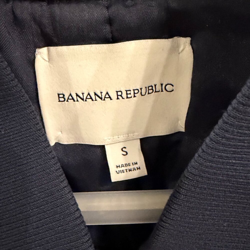 Banana Republic Cropped Bomber Jacket, Navy, size Small - Picture 5 of 5